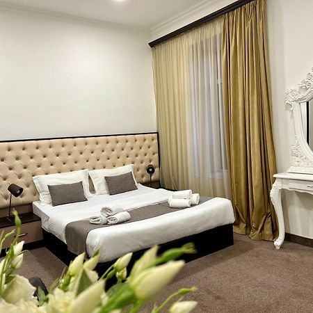 Yvn Tumanyan Apart-Hotel Erywań Zewnętrze zdjęcie