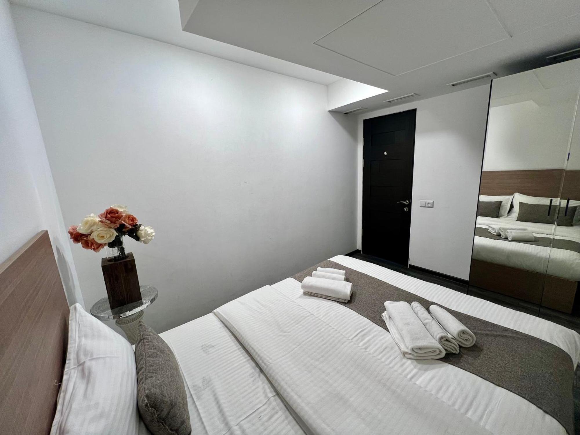 Yvn Tumanyan Apart-Hotel Erywań Zewnętrze zdjęcie
